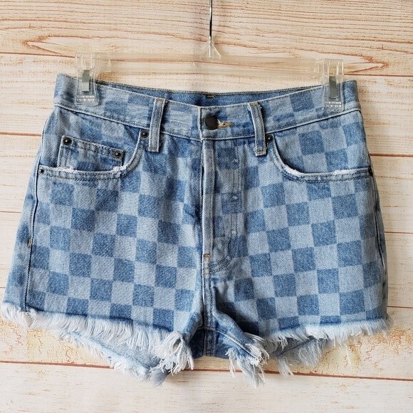 Carmar Checkered Distressed/Frayed 5-Pocket Button Fly Jean/Denim Shorts - Picture 1 of 9